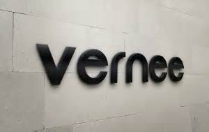 logo Vernee